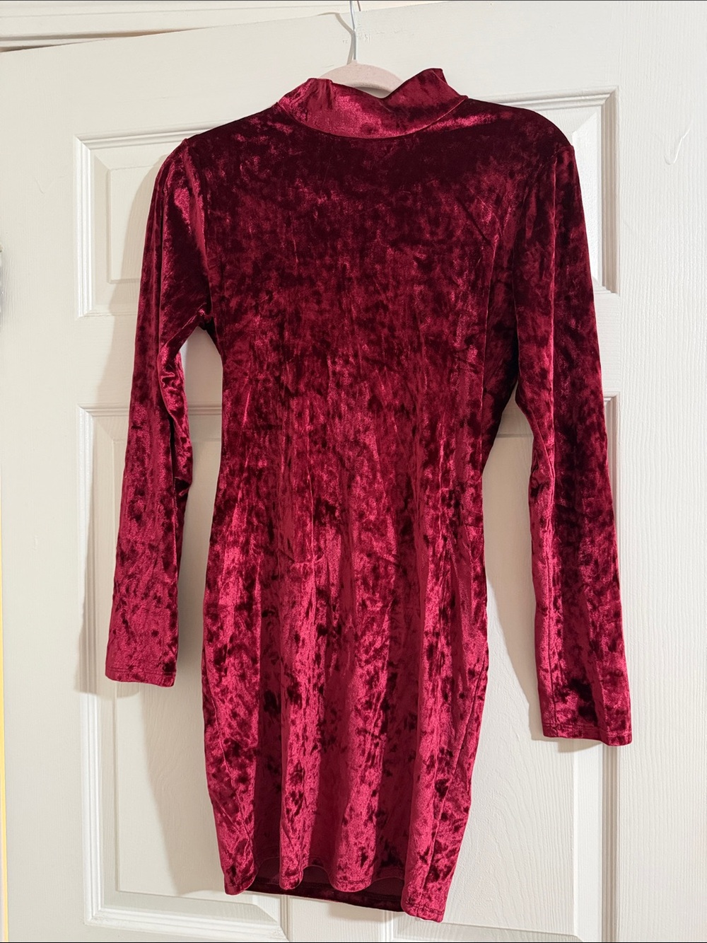 “Crushing It” Velvet Mini Dress - Fashion Nova